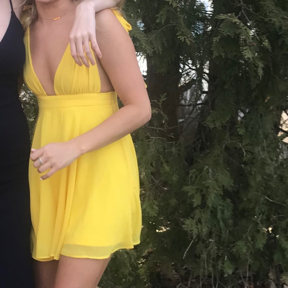 Yellow spring dress